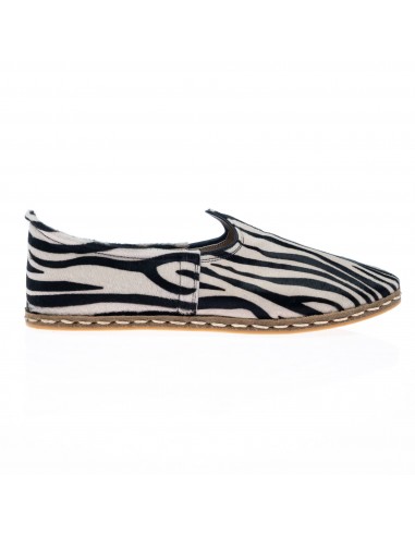 Men's Zebra Slip On Shoes offre 