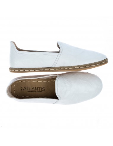 Women's Wrinkled White Slip On Shoes la colonne vertébrale